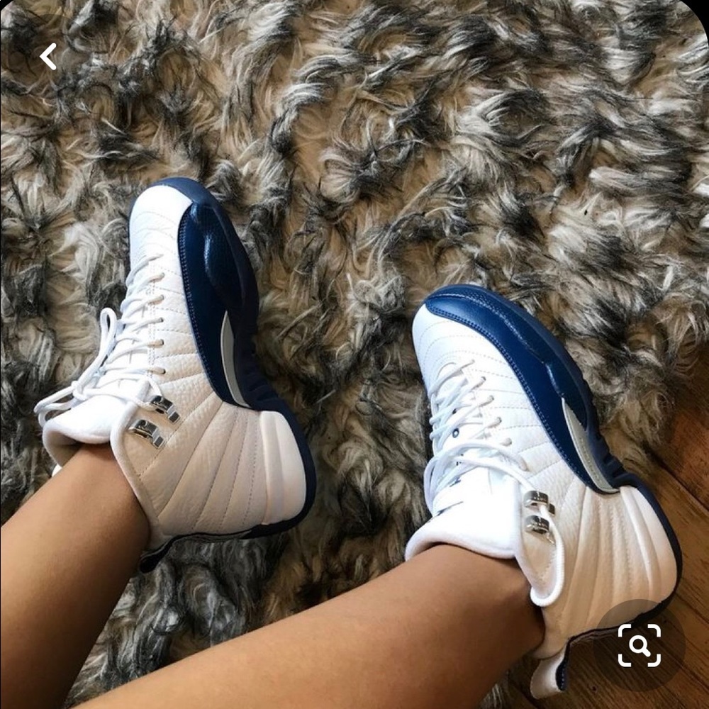 AIR JORDAN 12s